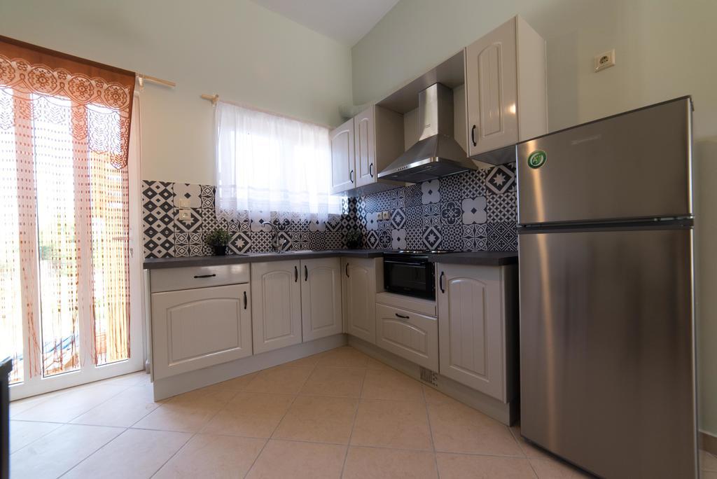 Casa Di Porto Roma Lägenhet Vasilikí Exteriör bild