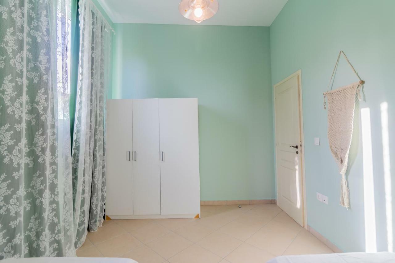 Casa Di Porto Roma Lägenhet Vasilikí Exteriör bild