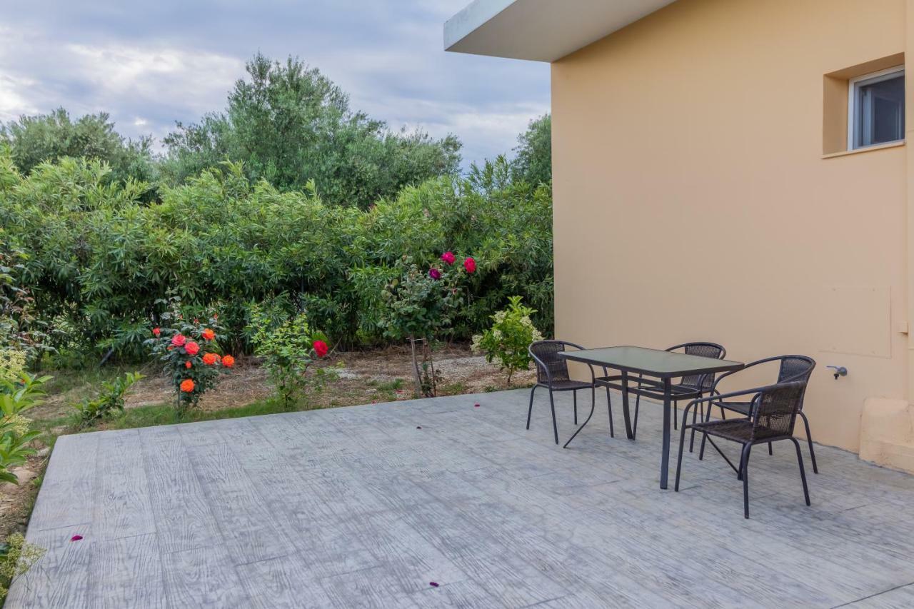 Casa Di Porto Roma Lägenhet Vasilikí Exteriör bild