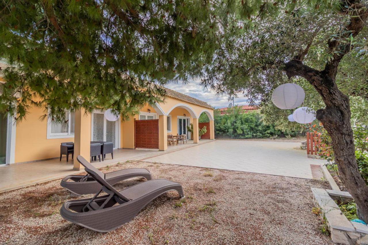 Casa Di Porto Roma Lägenhet Vasilikí Exteriör bild